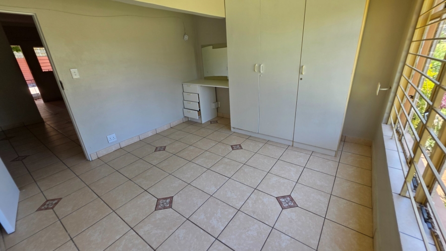 To Let 2 Bedroom Property for Rent in Erasmia Gauteng