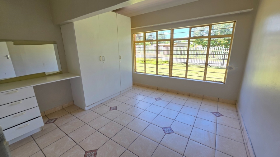To Let 2 Bedroom Property for Rent in Erasmia Gauteng