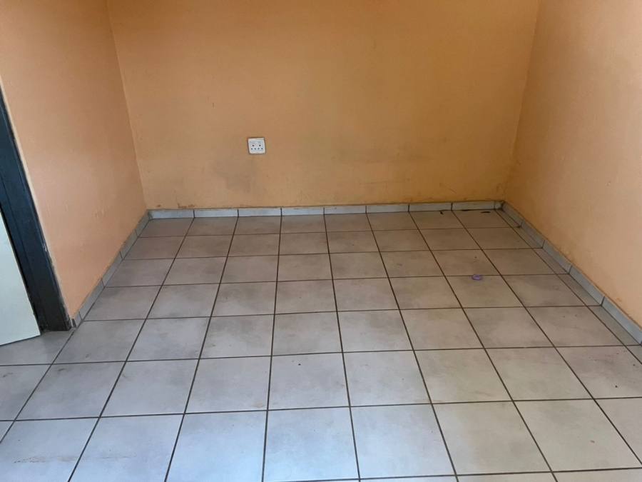 14 Bedroom Property for Sale in Soshanguve South Gauteng