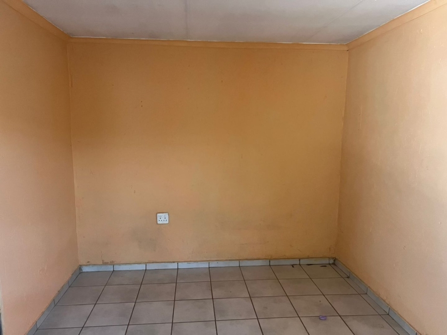 14 Bedroom Property for Sale in Soshanguve South Gauteng