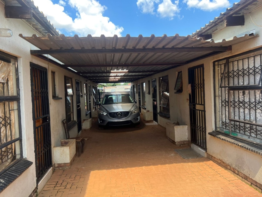 14 Bedroom Property for Sale in Soshanguve South Gauteng