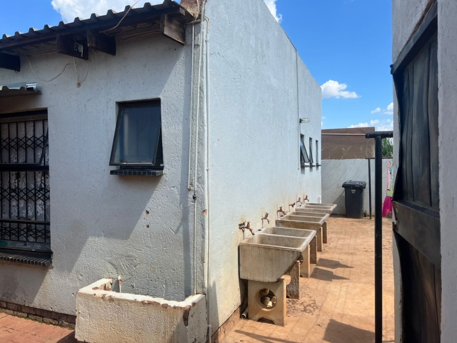 14 Bedroom Property for Sale in Soshanguve South Gauteng