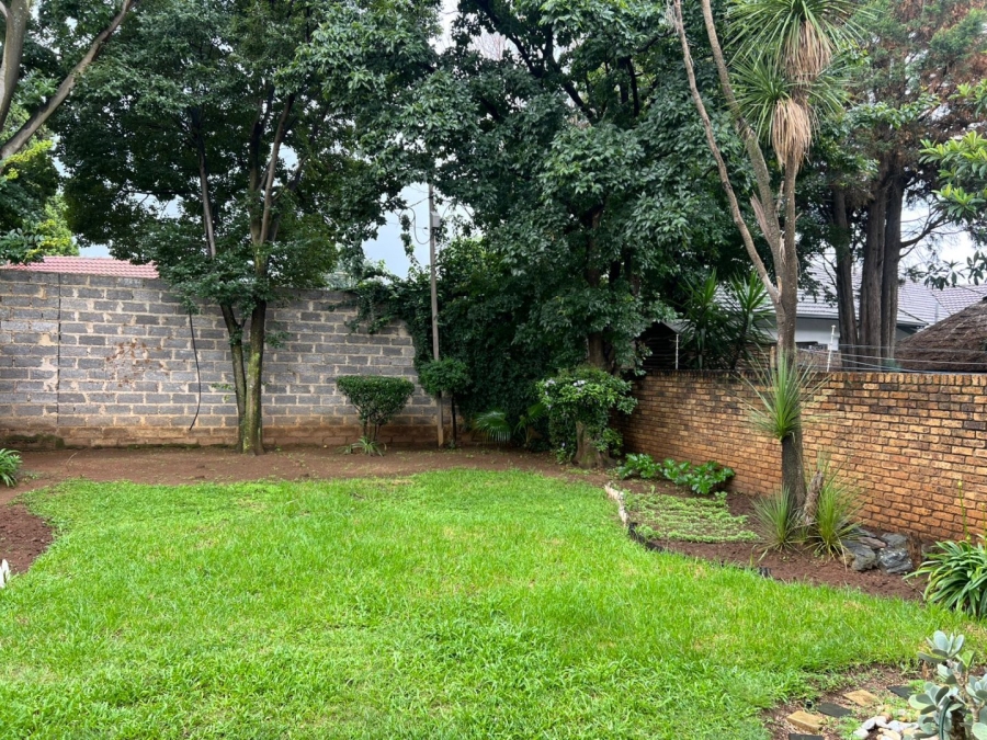 To Let 4 Bedroom Property for Rent in Kibler Park Gauteng