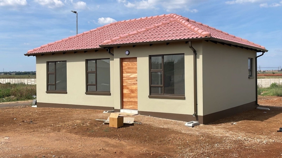 3 Bedroom Property for Sale in Windmill Park Gauteng