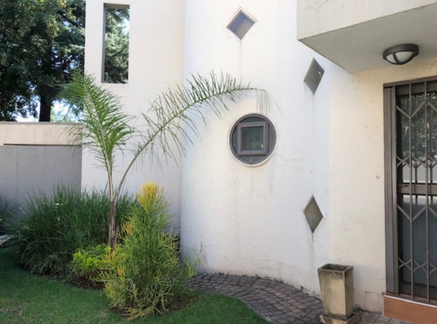 4 Bedroom Property for Sale in Oriel Gauteng