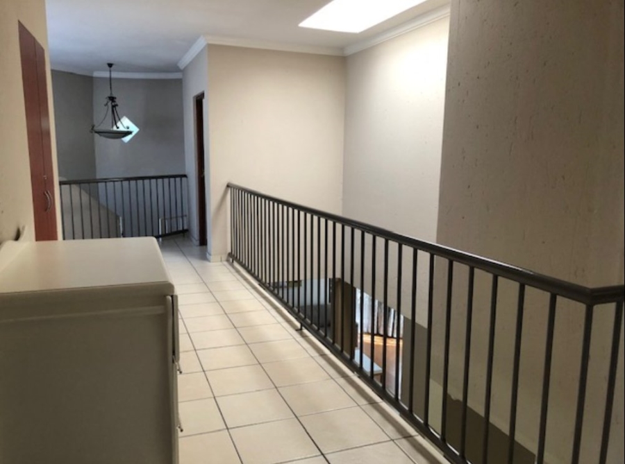 4 Bedroom Property for Sale in Oriel Gauteng