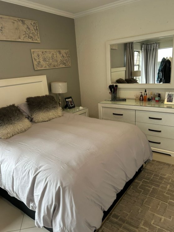 4 Bedroom Property for Sale in Oriel Gauteng