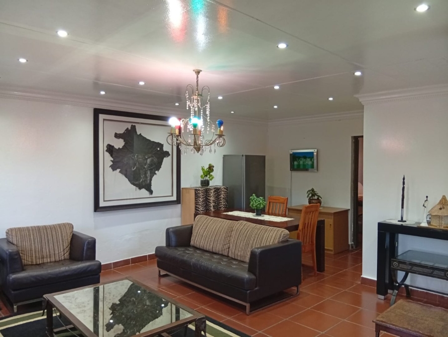 4 Bedroom Property for Sale in Orange Grove Gauteng