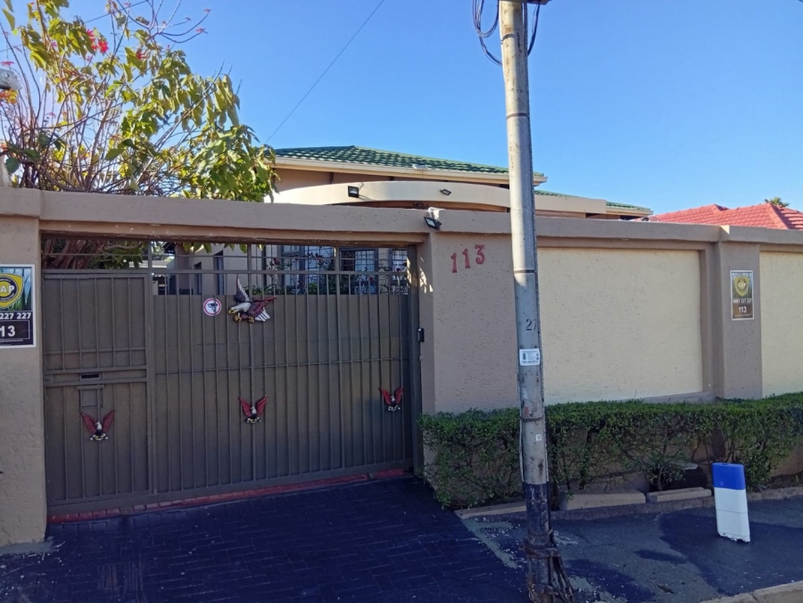 4 Bedroom Property for Sale in Orange Grove Gauteng