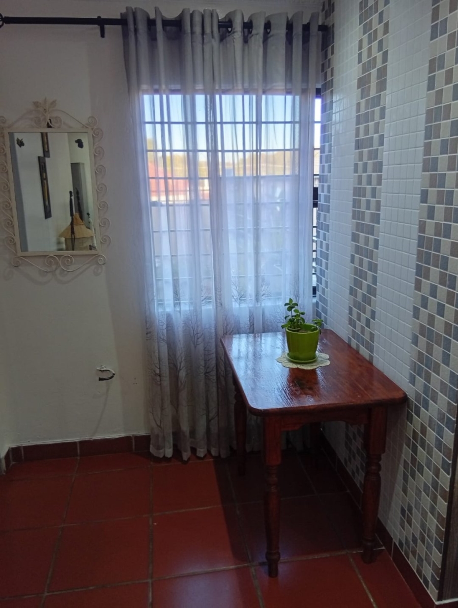 4 Bedroom Property for Sale in Orange Grove Gauteng