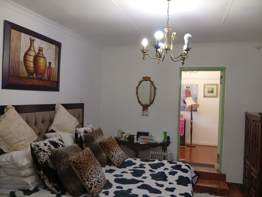 4 Bedroom Property for Sale in Orange Grove Gauteng