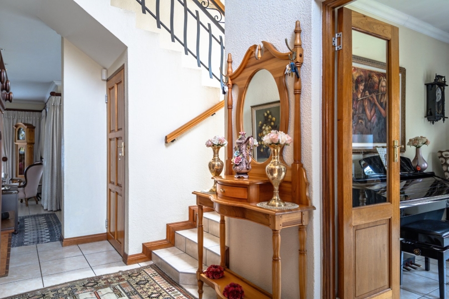 4 Bedroom Property for Sale in Amberfield Manor Gauteng