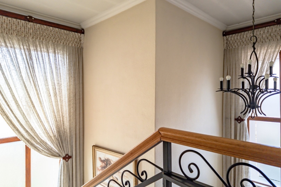 4 Bedroom Property for Sale in Amberfield Manor Gauteng