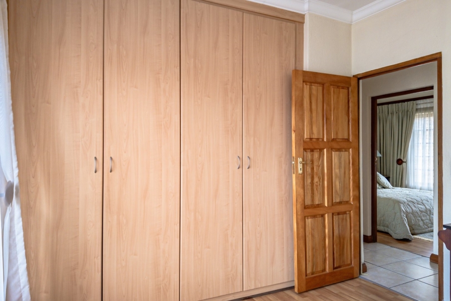 4 Bedroom Property for Sale in Amberfield Manor Gauteng