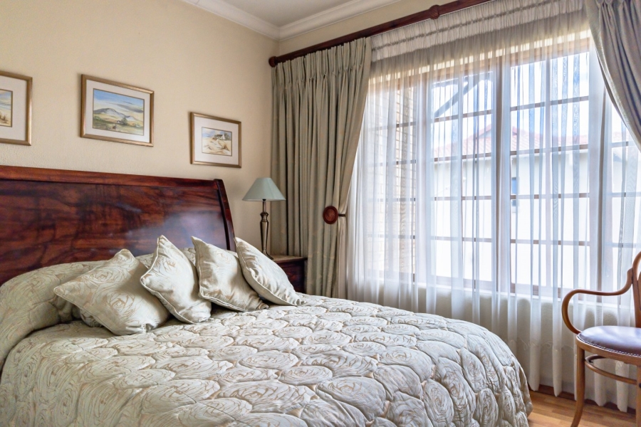 4 Bedroom Property for Sale in Amberfield Manor Gauteng