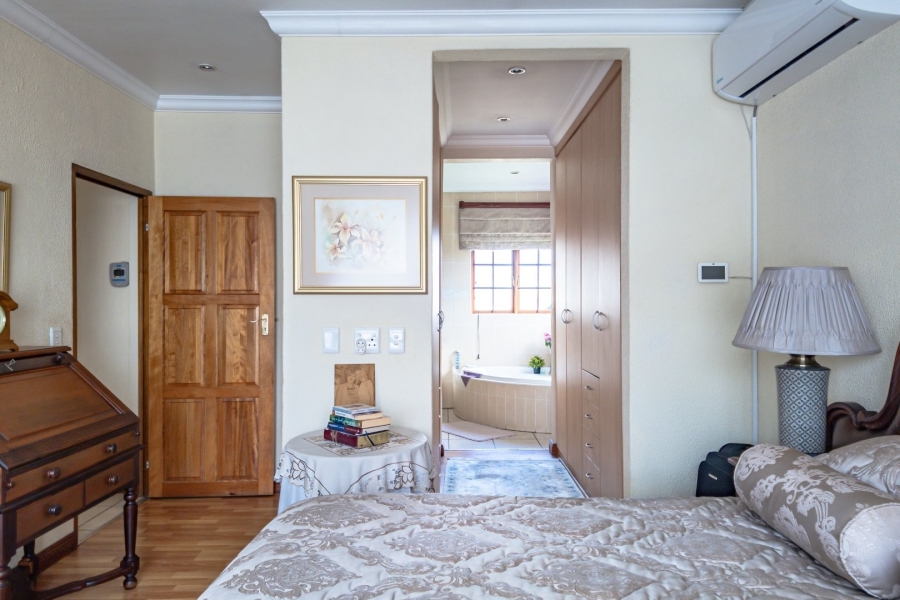 4 Bedroom Property for Sale in Amberfield Manor Gauteng