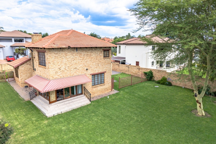 4 Bedroom Property for Sale in Amberfield Manor Gauteng