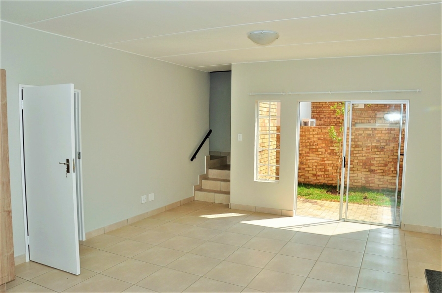 To Let  Bedroom Property for Rent in Hazeldean Gauteng
