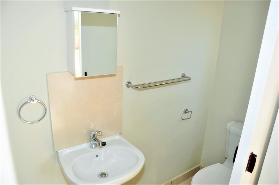 To Let  Bedroom Property for Rent in Hazeldean Gauteng