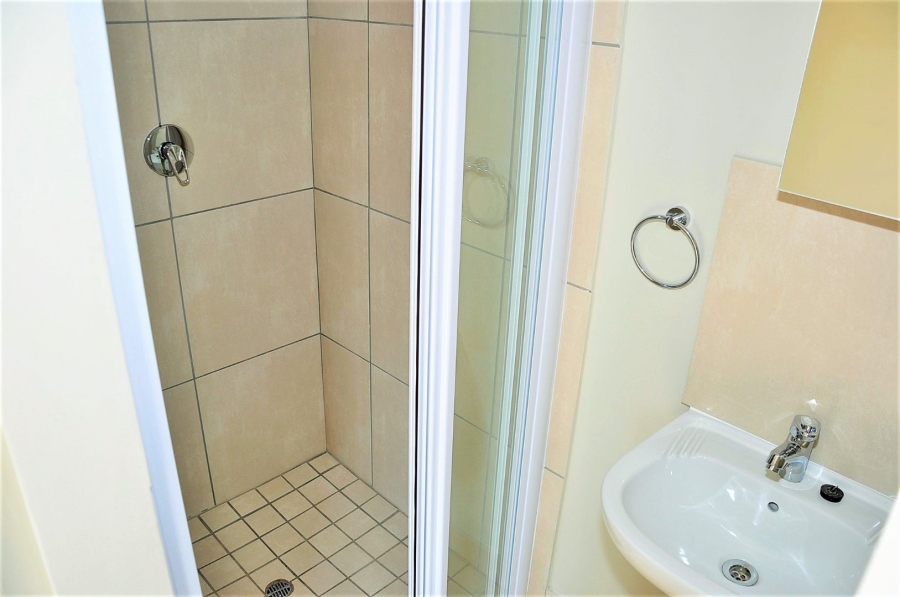 To Let  Bedroom Property for Rent in Hazeldean Gauteng