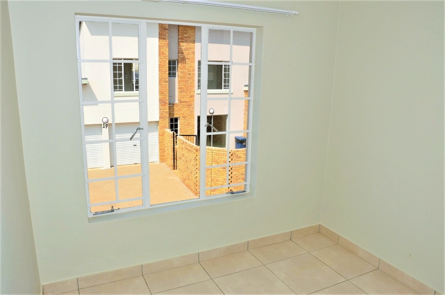 To Let  Bedroom Property for Rent in Hazeldean Gauteng