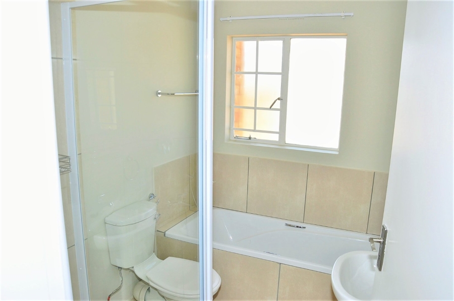 To Let  Bedroom Property for Rent in Hazeldean Gauteng