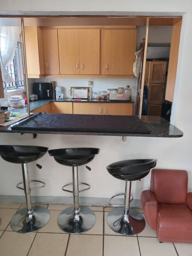 3 Bedroom Property for Sale in Lotus Gardens Gauteng