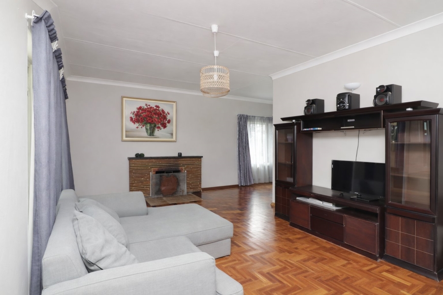 3 Bedroom Property for Sale in Valhalla Gauteng