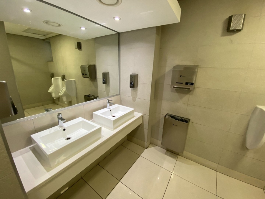 To Let commercial Property for Rent in Fourways Gauteng