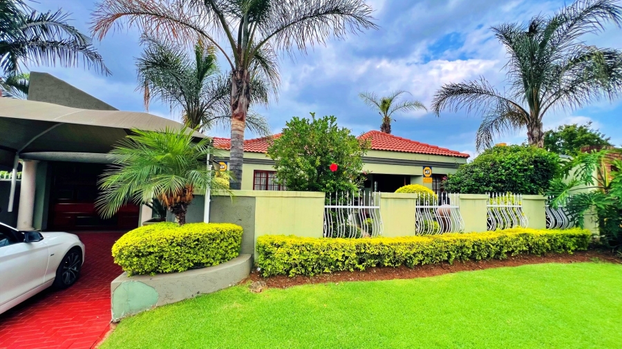 3 Bedroom Property for Sale in Eersterust Gauteng