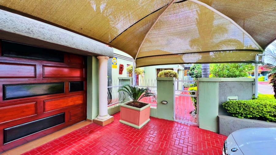 3 Bedroom Property for Sale in Eersterust Gauteng