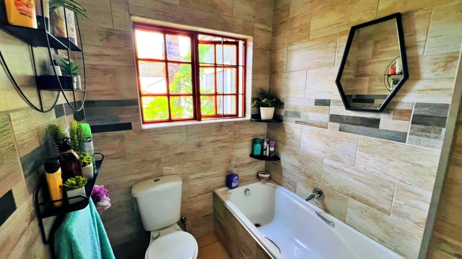 3 Bedroom Property for Sale in Eersterust Gauteng