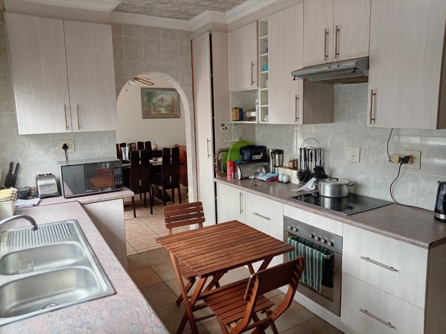 3 Bedroom Property for Sale in Soshanguve AA Gauteng