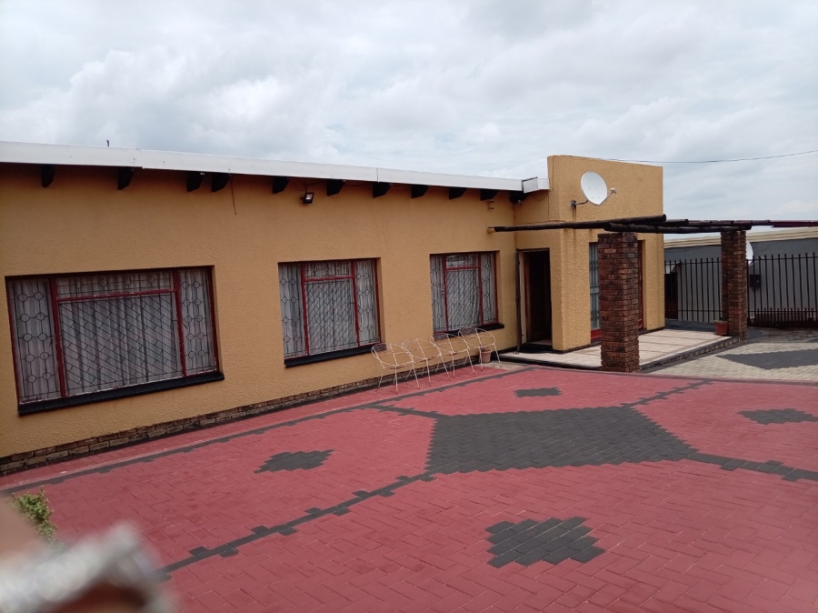 3 Bedroom Property for Sale in Soshanguve AA Gauteng