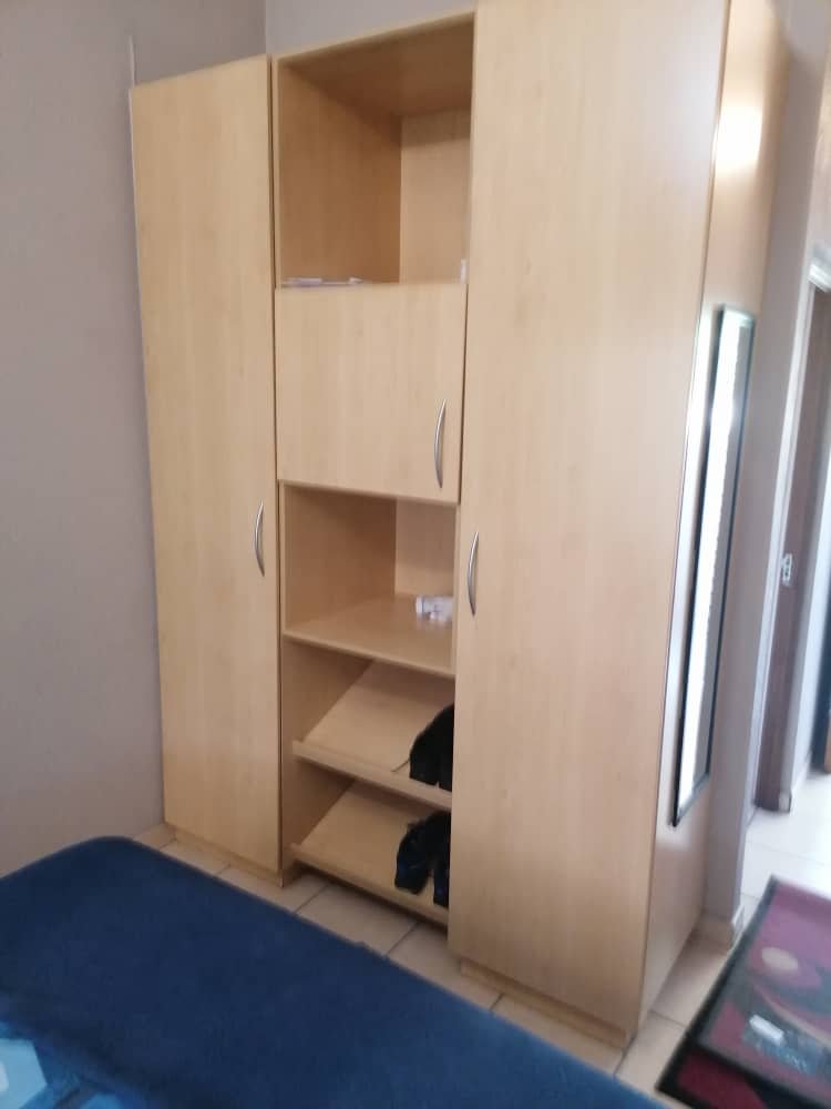 6 Bedroom Property for Sale in Van Riebeeck Park Gauteng