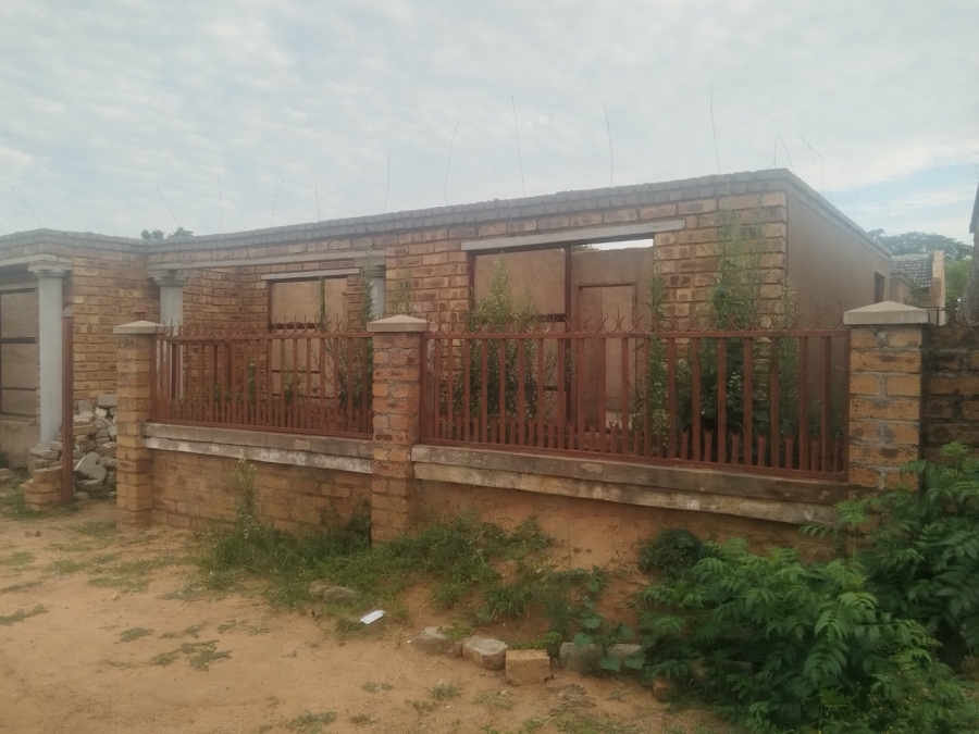 Commercial Property for Sale in Soshanguve L Gauteng