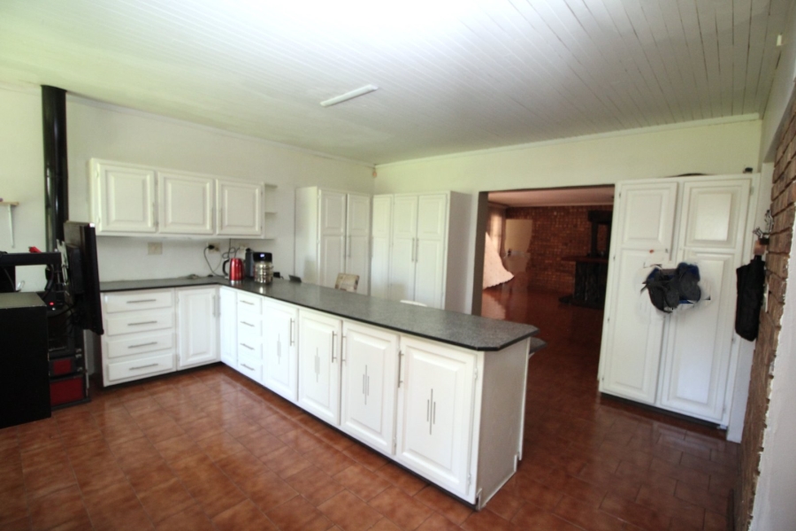 To Let commercial Property for Rent in Raslouw A H Gauteng