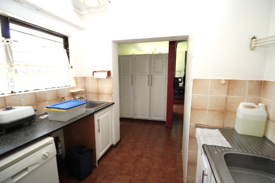 To Let commercial Property for Rent in Raslouw A H Gauteng