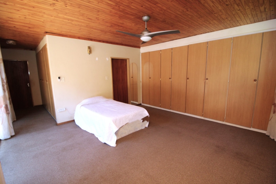 To Let commercial Property for Rent in Raslouw A H Gauteng