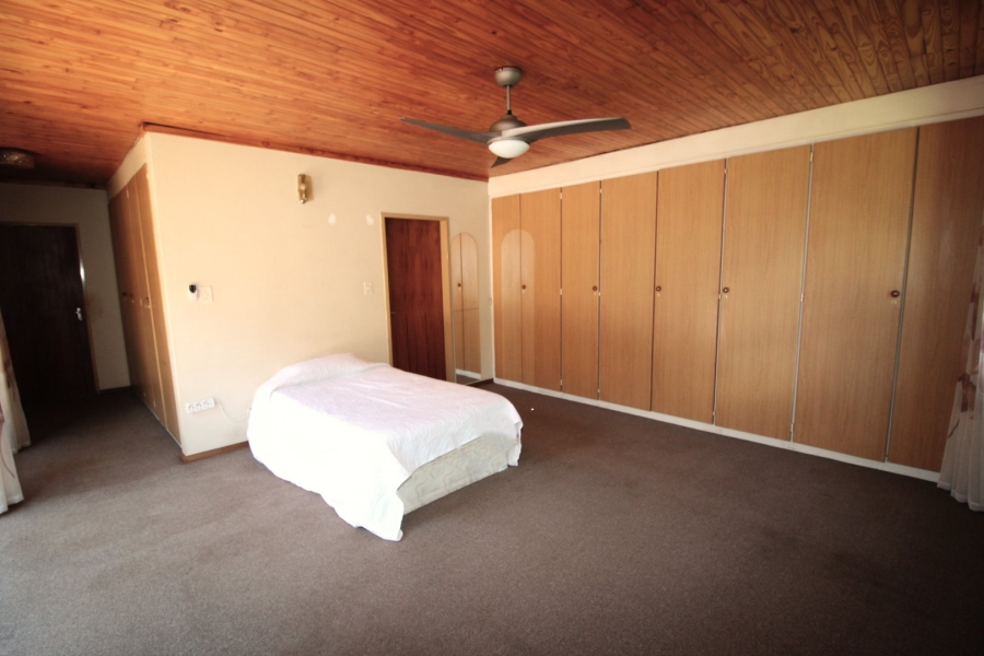 To Let commercial Property for Rent in Raslouw A H Gauteng