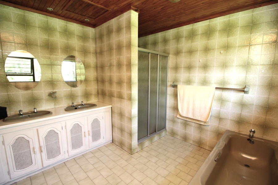 To Let commercial Property for Rent in Raslouw A H Gauteng