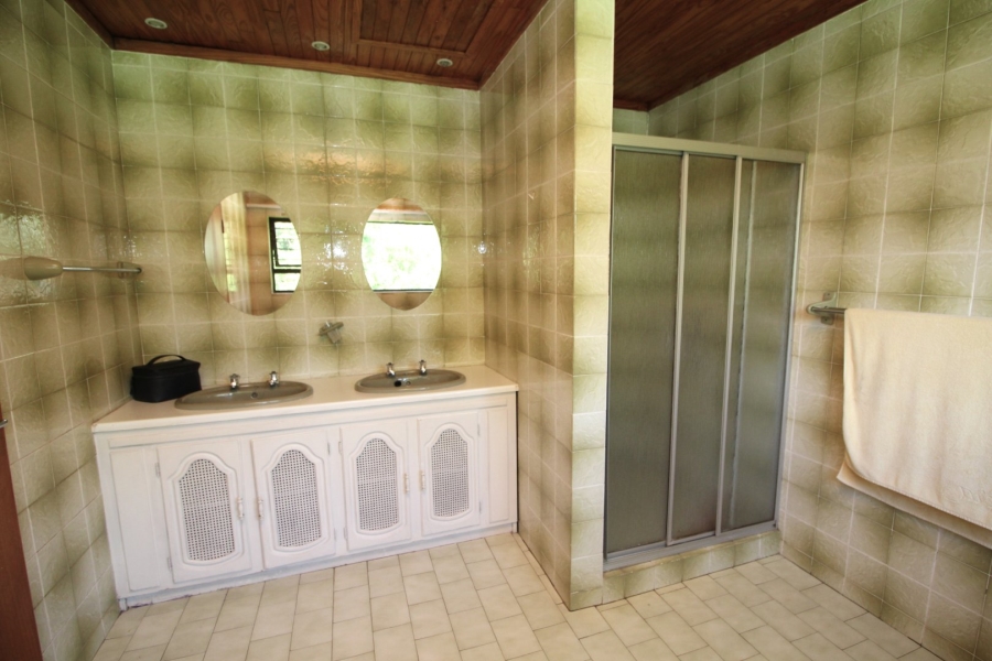 To Let commercial Property for Rent in Raslouw A H Gauteng