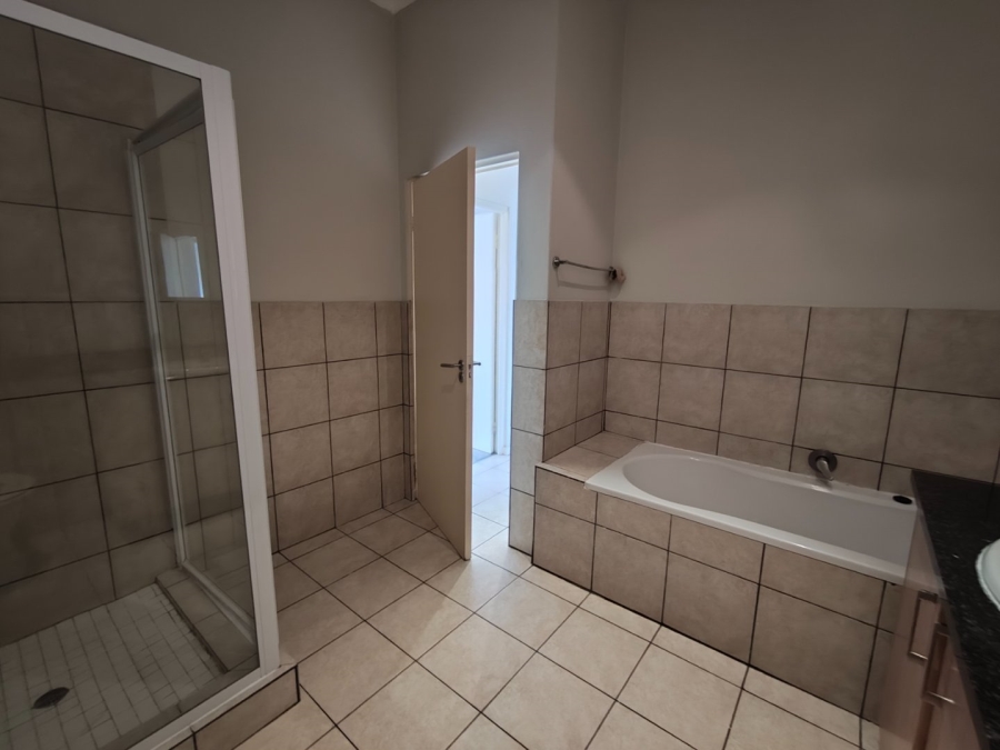 To Let 2 Bedroom Property for Rent in Blackheath Gauteng