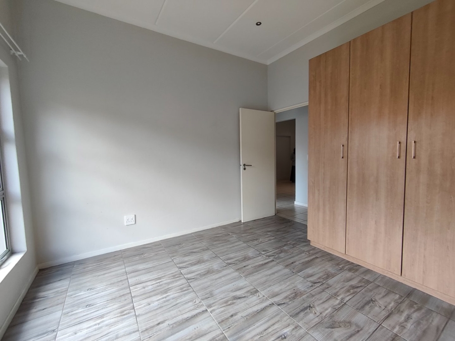 To Let 2 Bedroom Property for Rent in Blackheath Gauteng