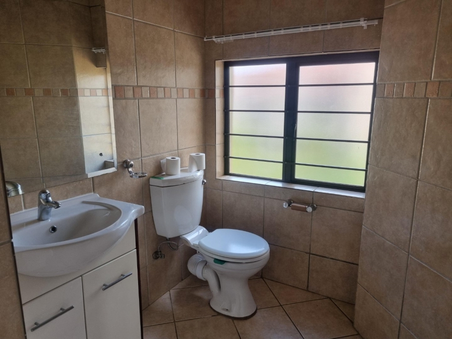 1 Bedroom Property for Sale in Oukraal Estate Gauteng