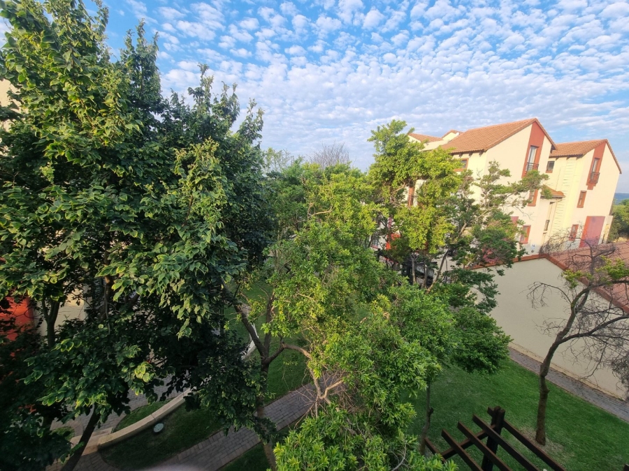 1 Bedroom Property for Sale in Oukraal Estate Gauteng