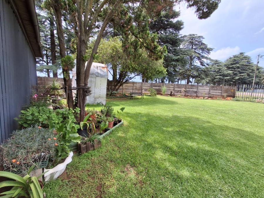 3 Bedroom Property for Sale in Daggafontein Gauteng