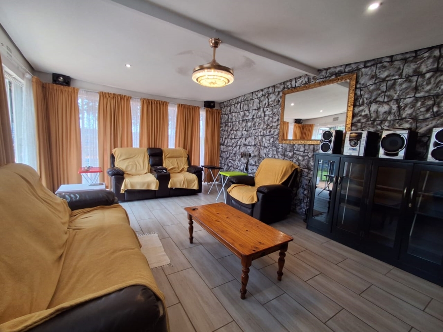 3 Bedroom Property for Sale in Daggafontein Gauteng