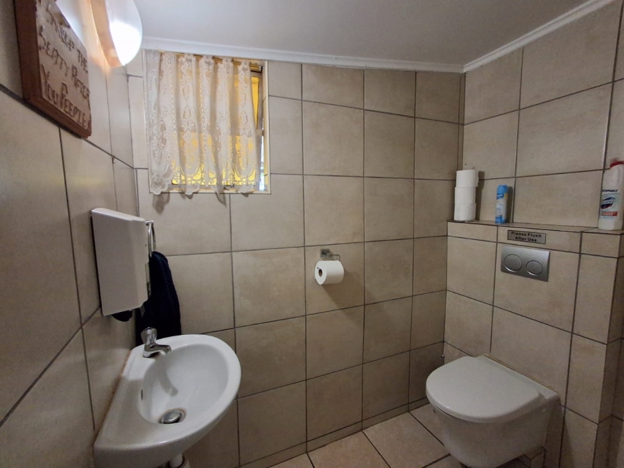 3 Bedroom Property for Sale in Daggafontein Gauteng