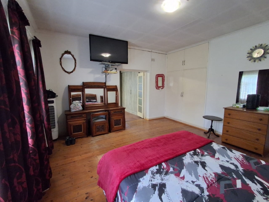 3 Bedroom Property for Sale in Daggafontein Gauteng